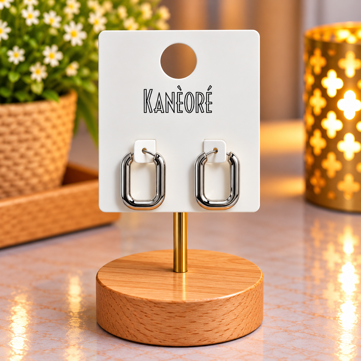 ✨Boucles d’oreilles créoles rectangulaires argentées – Kanèoré