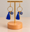 ⭐⭐⭐ Boucles d’oreilles dorées avec pompons bleu roi