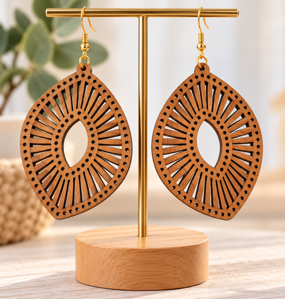 Boucles d’oreilles en bois ajouré – Style bohème
