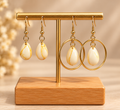 ✨✨✨ Boucles d’oreilles pendantes gouttes ivoire et dorées – Kanèoré