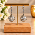 ✨✨✨ Boucles d’oreilles argentées à boules scintillantes