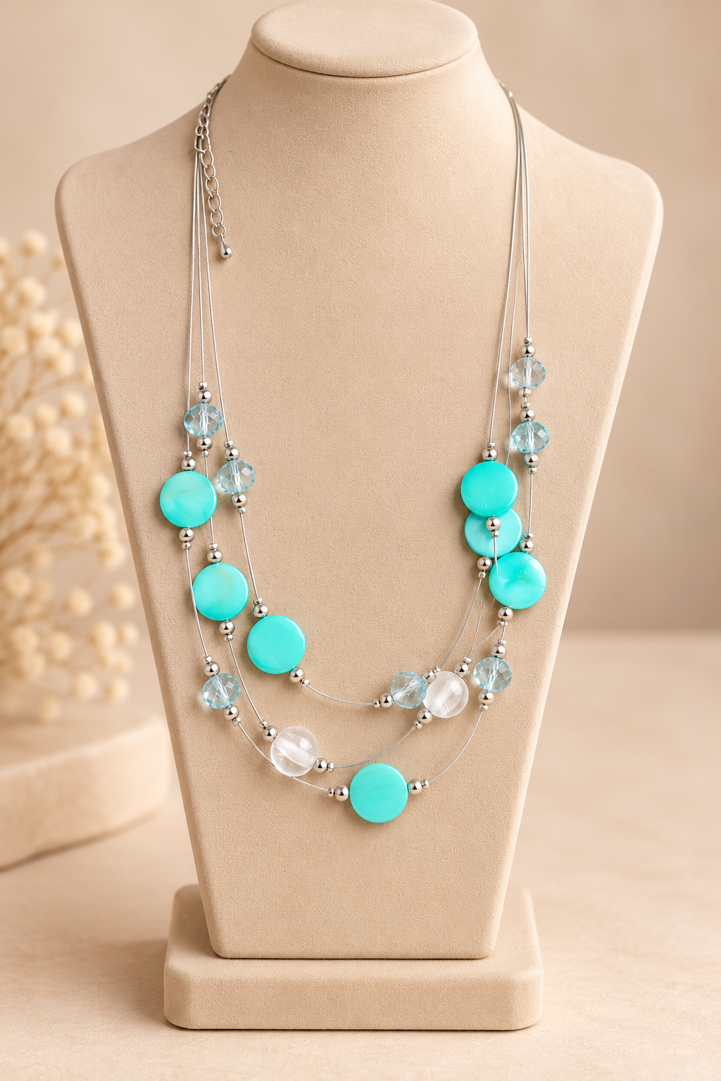 Collier fantaisie multirangs argenté turquoise et bleu clair – Kanèoré