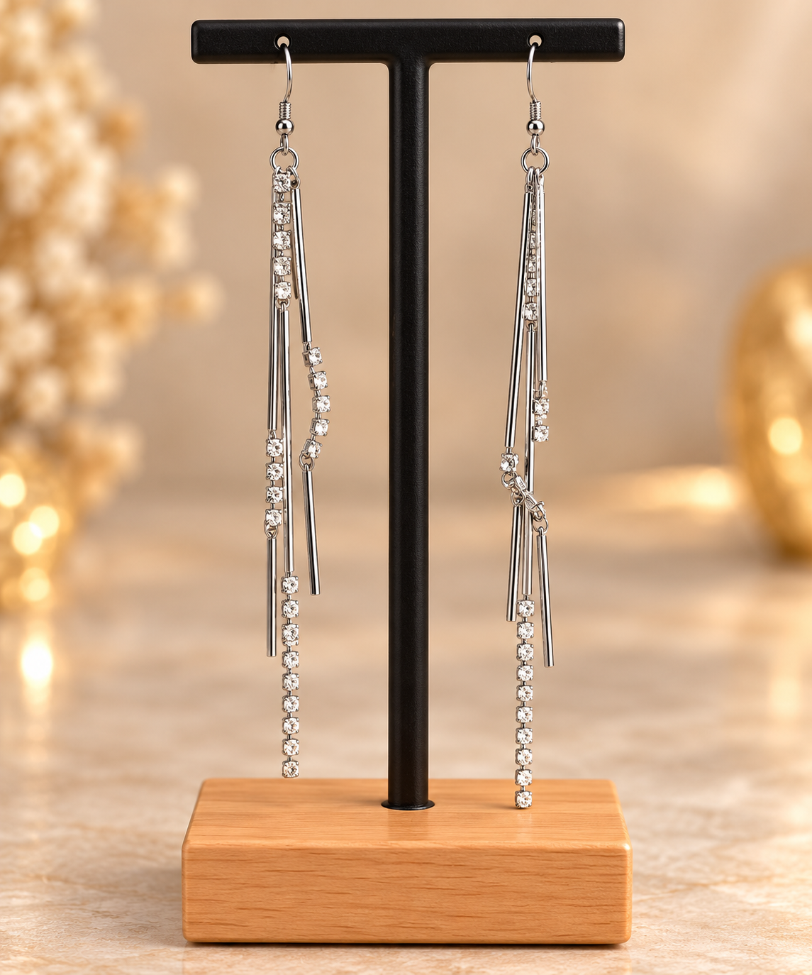 ✨ Kaneore – Boucles d’oreilles pendantes argentées à strass